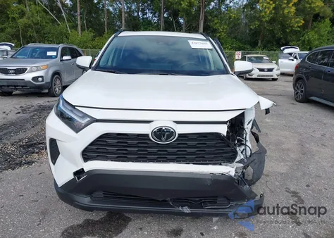 2025 Toyota Rav4 Hybrid Xle z USA, uszkodzony, nr VIN JTMRWRFV9SD315663